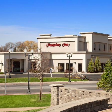 Hampton Inn Geneva Eksteriør bilde
