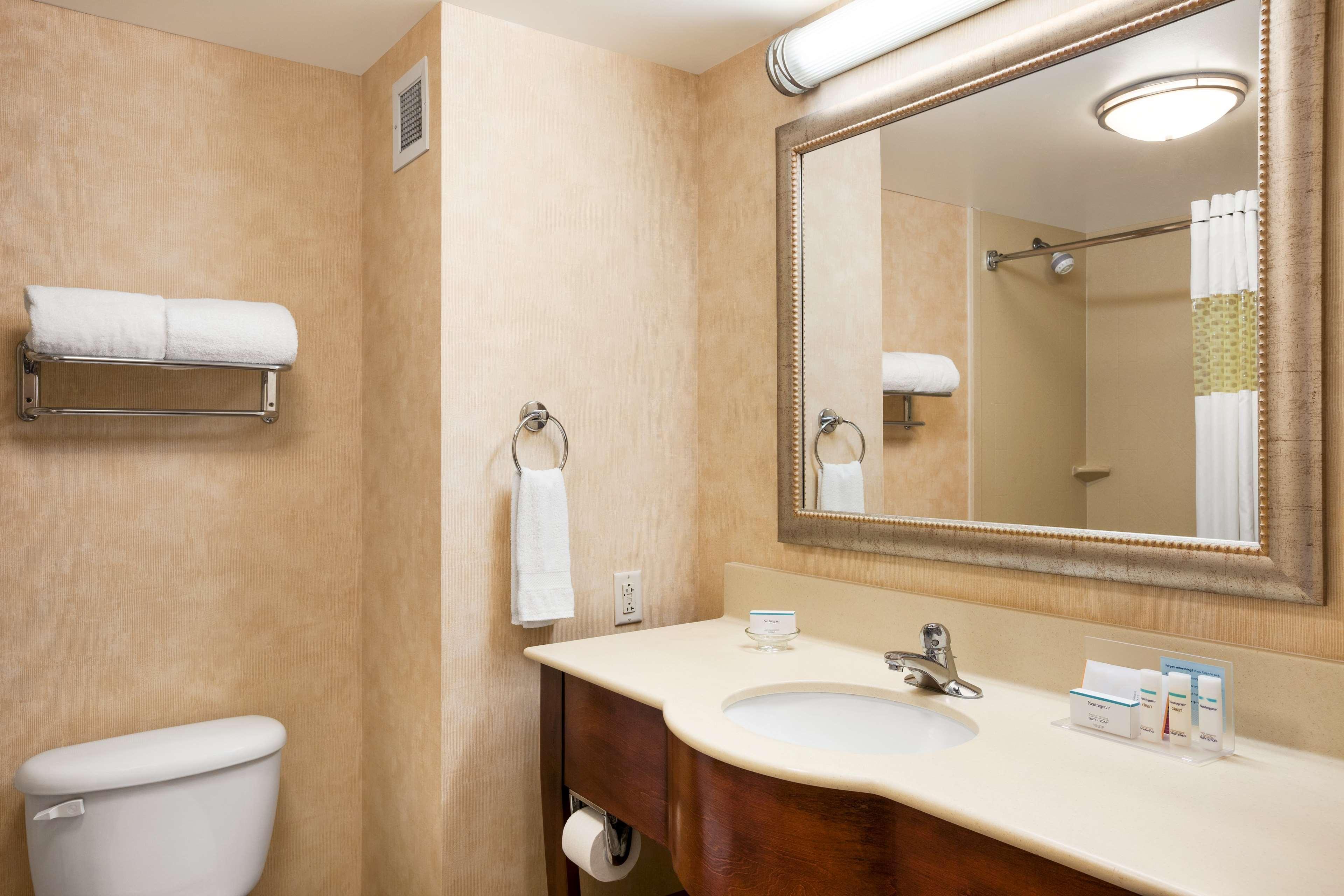 Hampton Inn Geneva Eksteriør bilde
